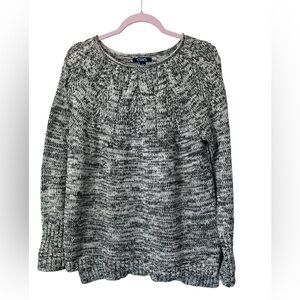 CHAPS Women's Black And White Tight Knit Heavier Sweater Size M Normcore